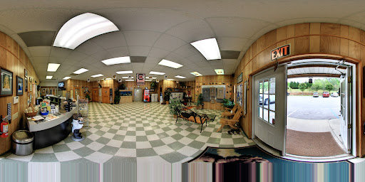 Lexington Pet Lodge - Image 1