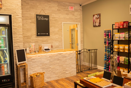 Fur Friends Spa & Bakery - Image 1