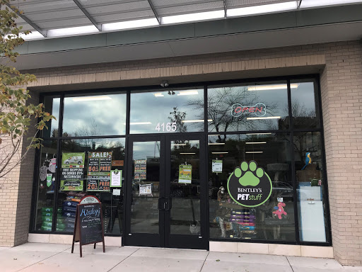 Bentley's Pet Stuff Shorewood - Image 1