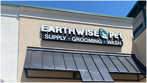 EarthWise Pet Nutrition Center & Wellness Spa - Image 1