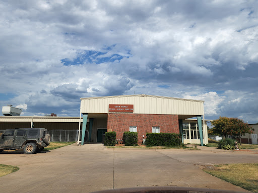 Cohn Pet Care Facility - Image 1