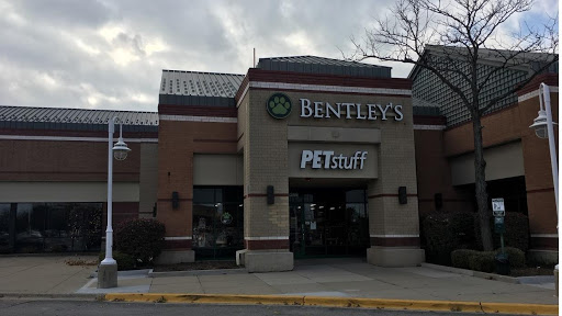 Bentley's Pet Stuff Schaumburg - Image 1