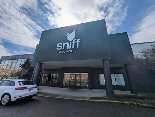 Sniff Dog Hotel - Image 1