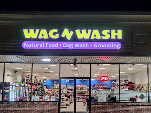 Wag N' Wash Natural Pet Food & Grooming - Image 1